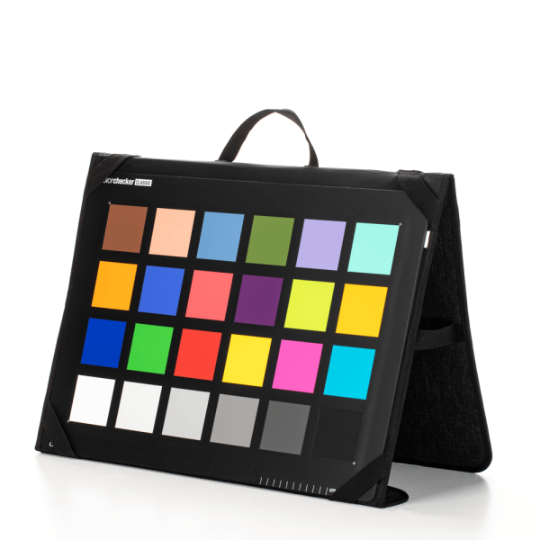ColorChecker Classic XL 搭配保护箱